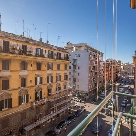 רומא Casa Di Luca _ 3 Bdr Apartment מראה חיצוני תמונה