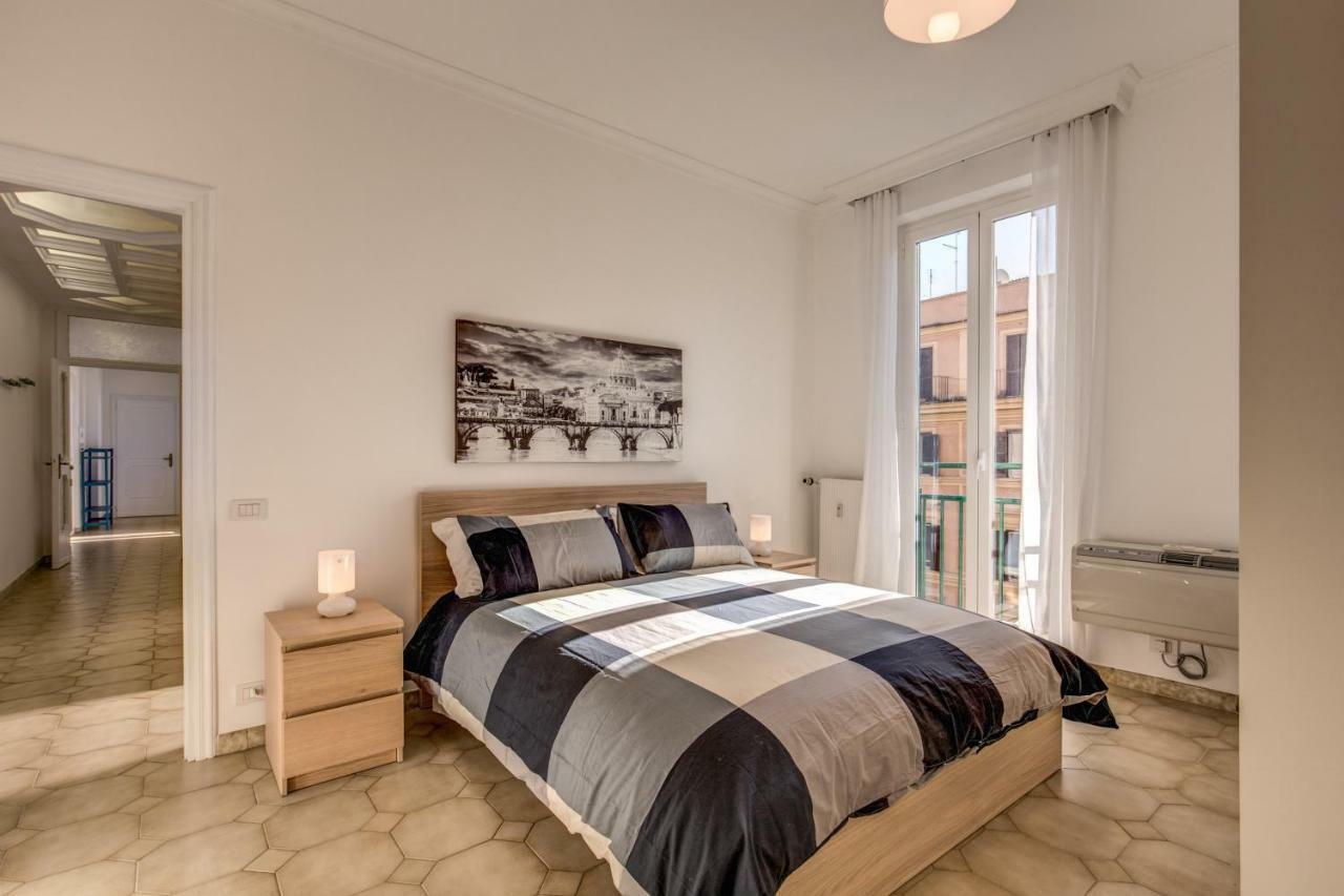 רומא Casa Di Luca _ 3 Bdr Apartment מראה חיצוני תמונה