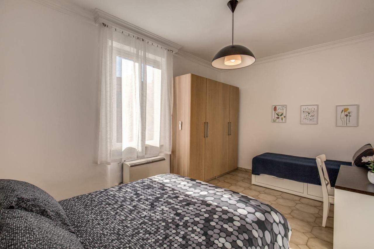 רומא Casa Di Luca _ 3 Bdr Apartment מראה חיצוני תמונה