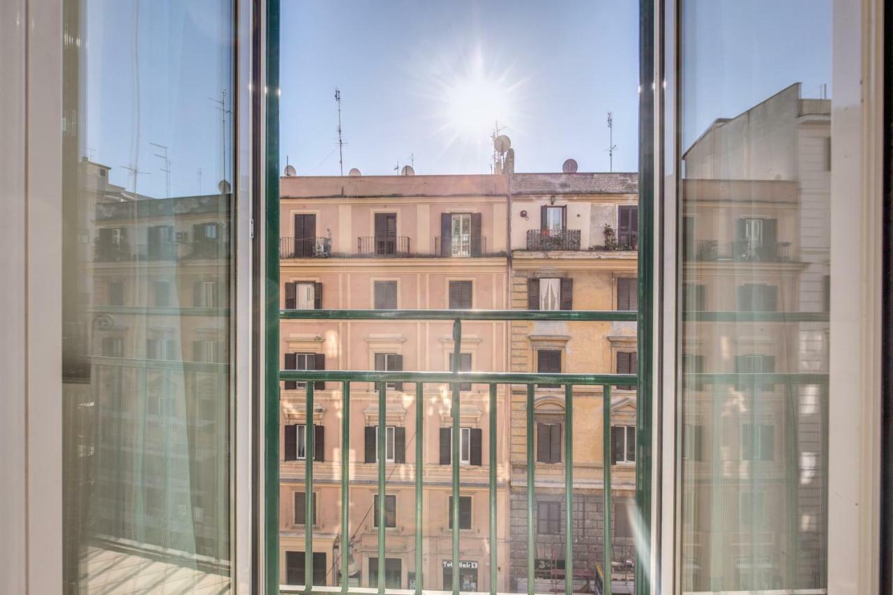 רומא Casa Di Luca _ 3 Bdr Apartment מראה חיצוני תמונה