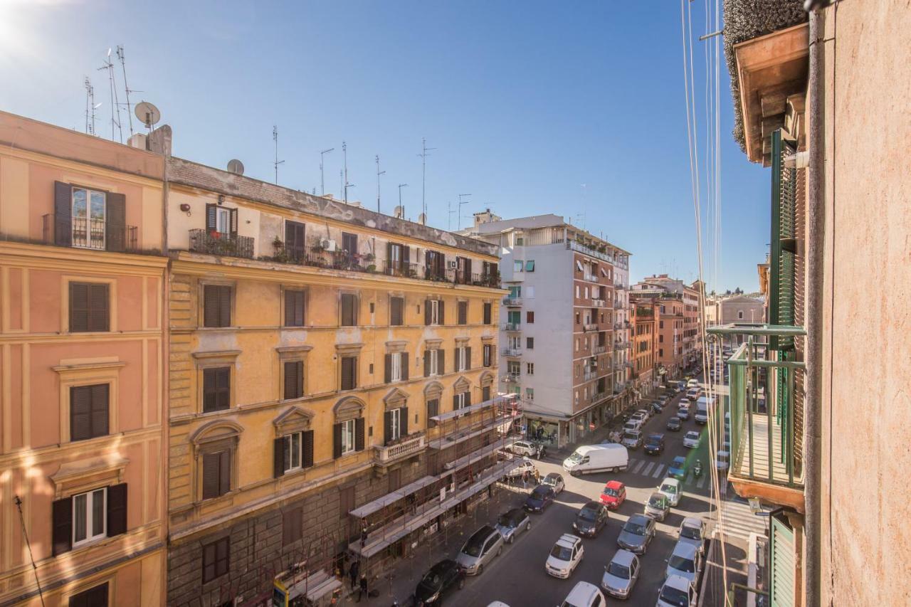 רומא Casa Di Luca _ 3 Bdr Apartment מראה חיצוני תמונה