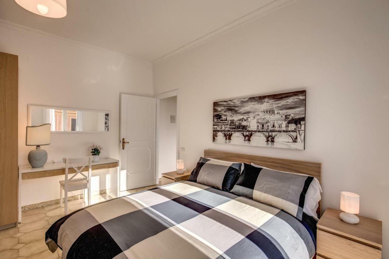 רומא Casa Di Luca _ 3 Bdr Apartment מראה חיצוני תמונה
