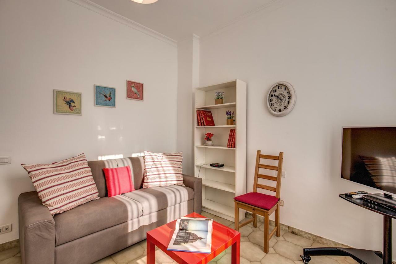 רומא Casa Di Luca _ 3 Bdr Apartment מראה חיצוני תמונה